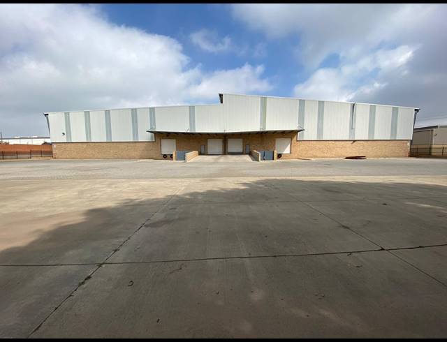 5,965M² WAREHOUSE FOR SALE IN GOSFORTH PARK